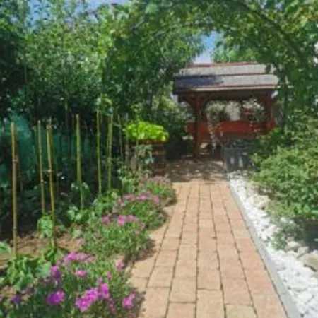 Gyöngyi Daire